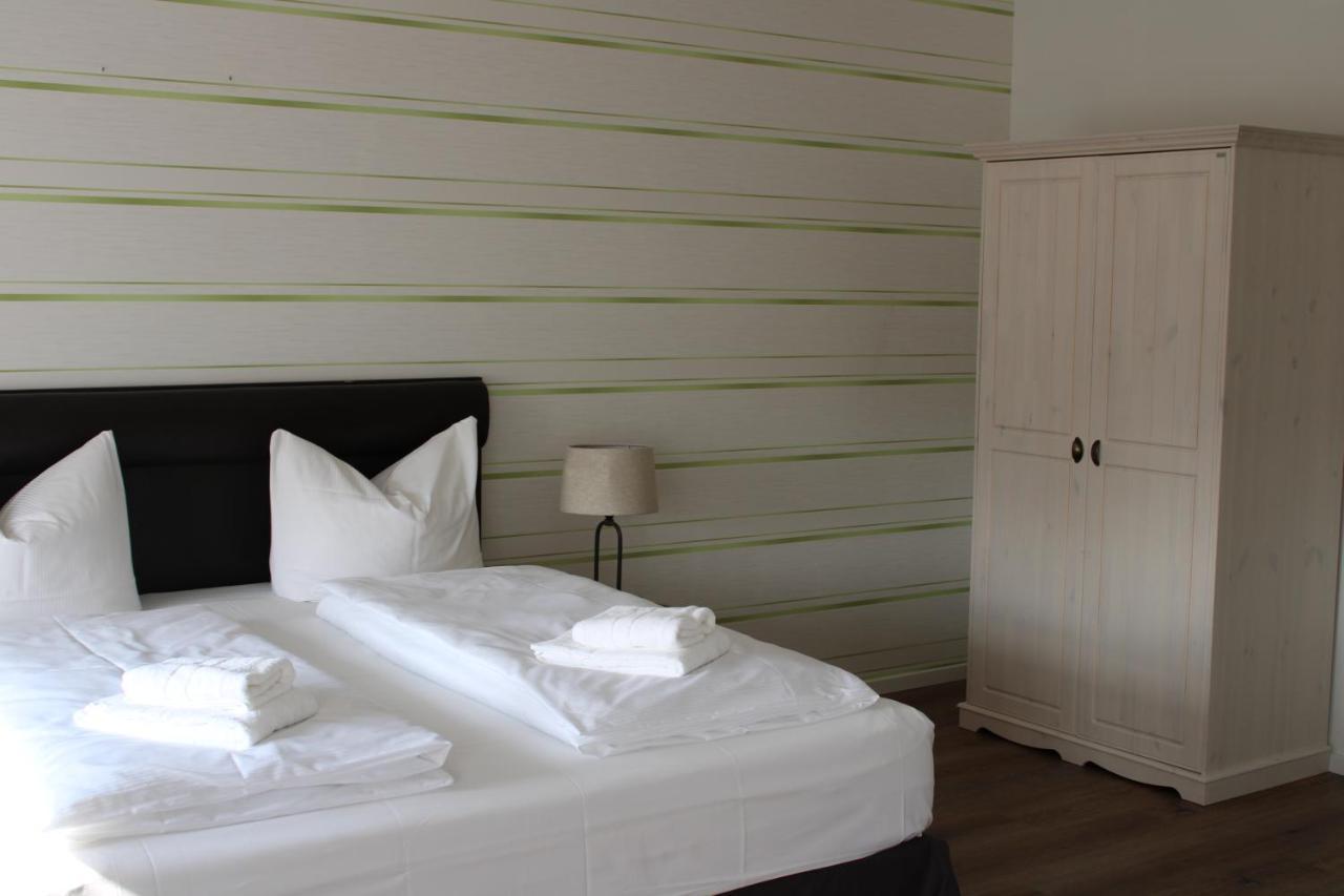 Spreezeit Hotel Connect Зенфтенберг Екстериор снимка