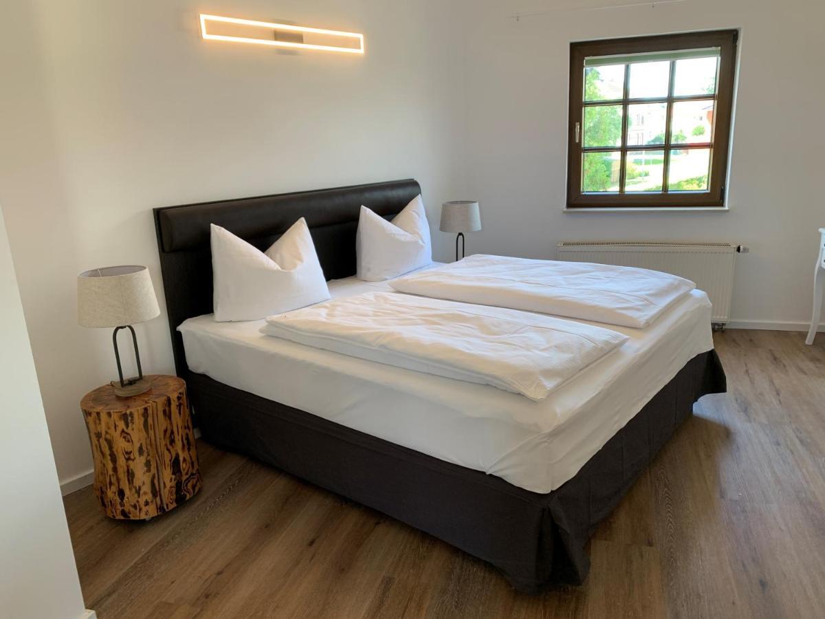Spreezeit Hotel Connect Зенфтенберг Екстериор снимка