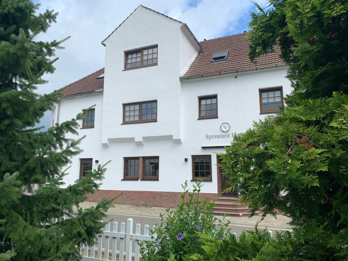 Spreezeit Hotel Connect Зенфтенберг Екстериор снимка