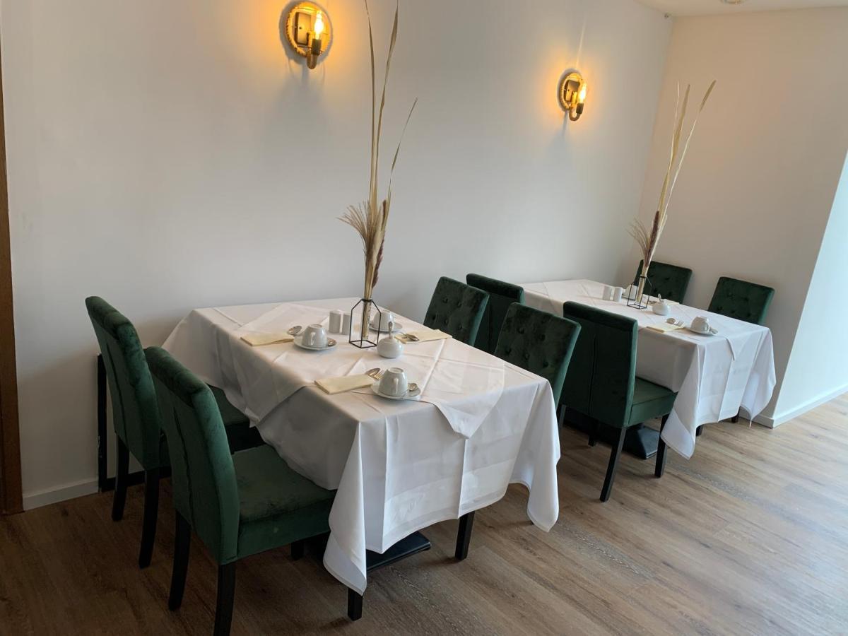 Spreezeit Hotel Connect Зенфтенберг Екстериор снимка